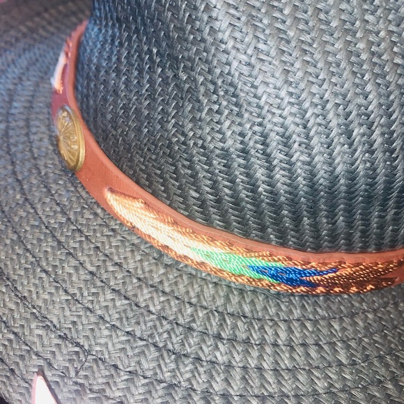 STRAW HAT - Picture 4 of 9